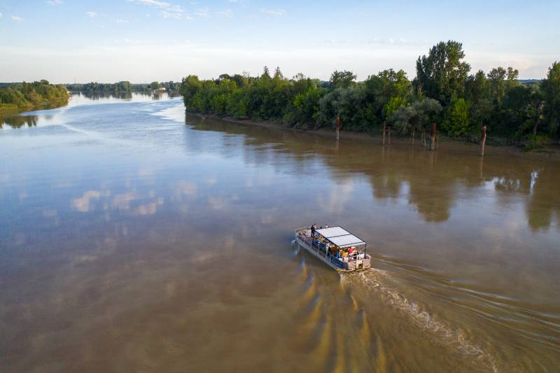 bateau bordeaux garonne navigation