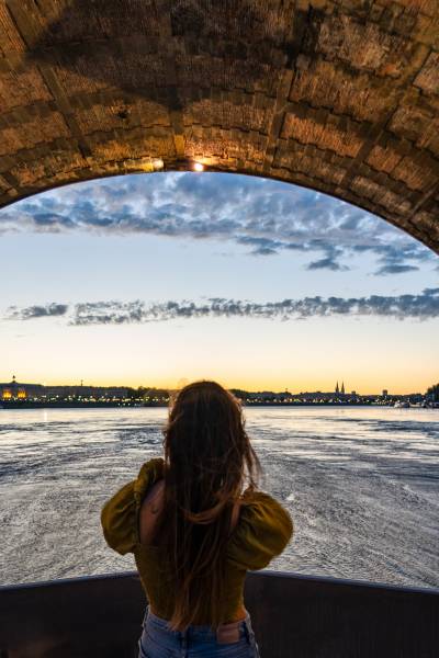 croisière en bateau à bordeaux sur la garonne