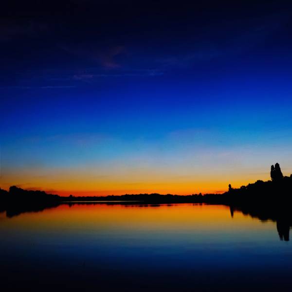 bateau bordeaux croisière iles garonne diner déjeuner coucher de soleil