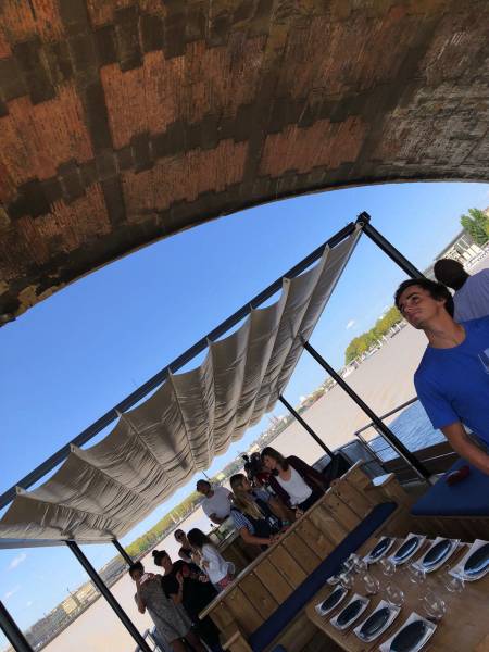 Réserver un bateau pour un séminaire à Bordeaux