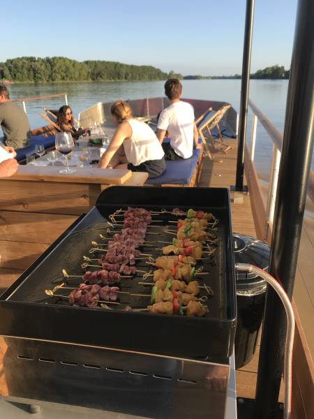 bateau balade bordeaux croisiere
