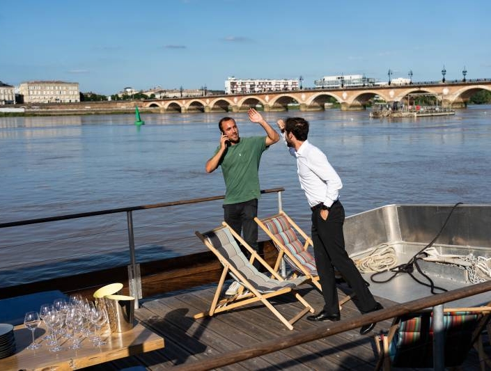 Organisation d’une sortie d’équipe originale à bord d’un bateau à Bordeaux en Gironde