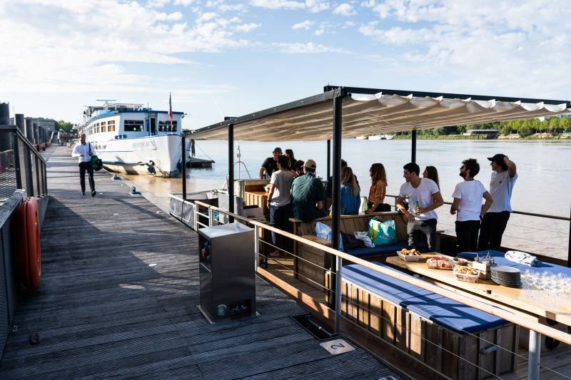 De passage à Bordeaux ? La balade en chaland, activité incontournable